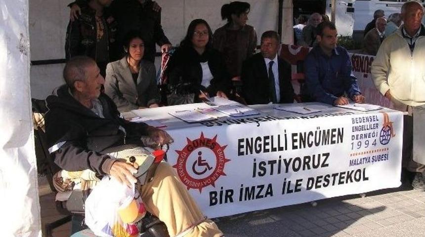 Engelliler Meclis &Uuml;yeliği İ&ccedil;in Başlatılan İmza Kampanyasında 50 Bin İmza Toplandı