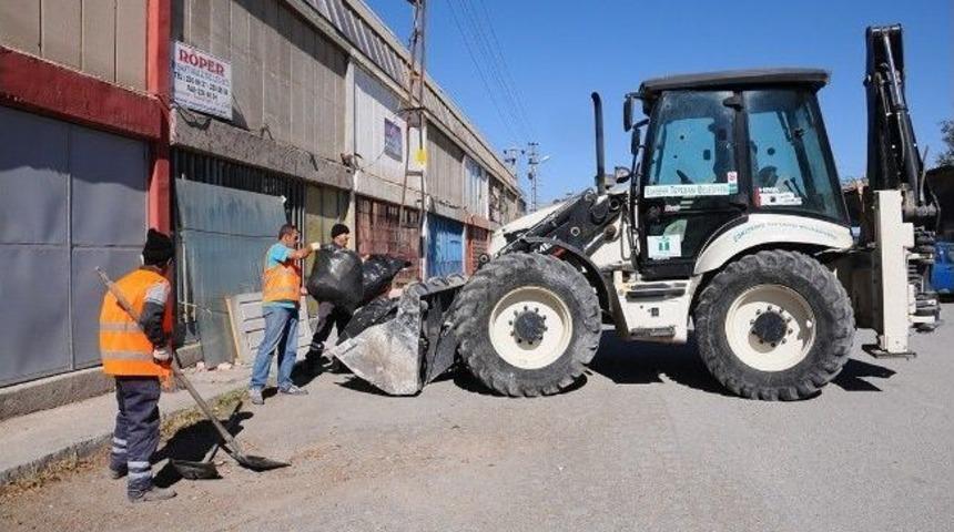 Baksan&rsquo;da Temizlik Sorunu Giderildi