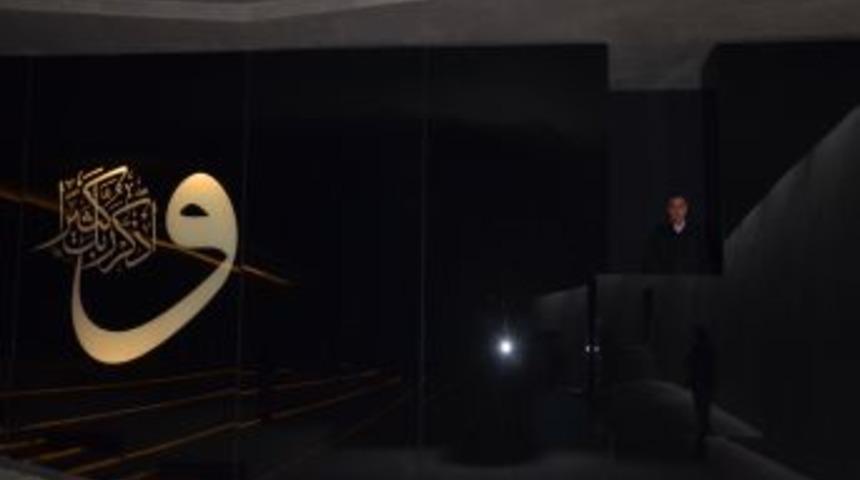 Hira Mağarası&rsquo;ndan Esinlenerek Yapılan Cami Ibadete A&ccedil;ılıyor