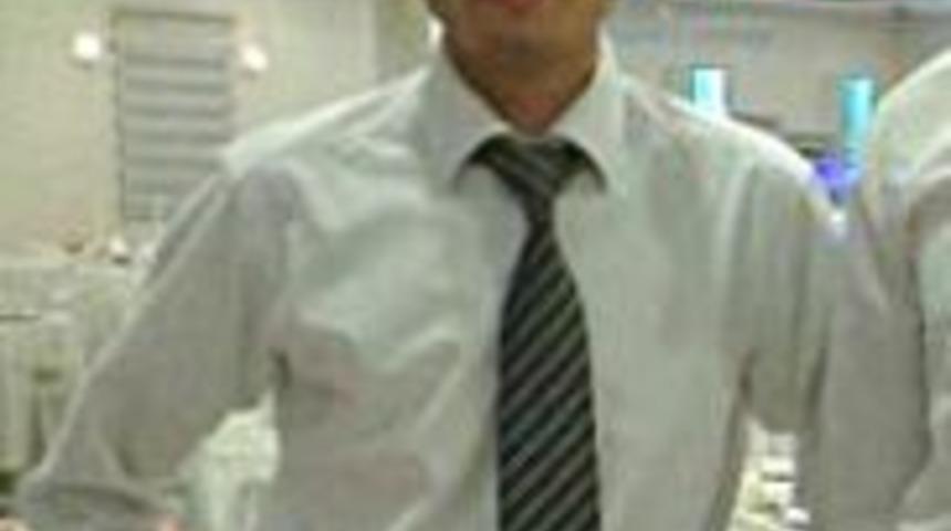 Garsonluktan &uuml;niversite sıralarına