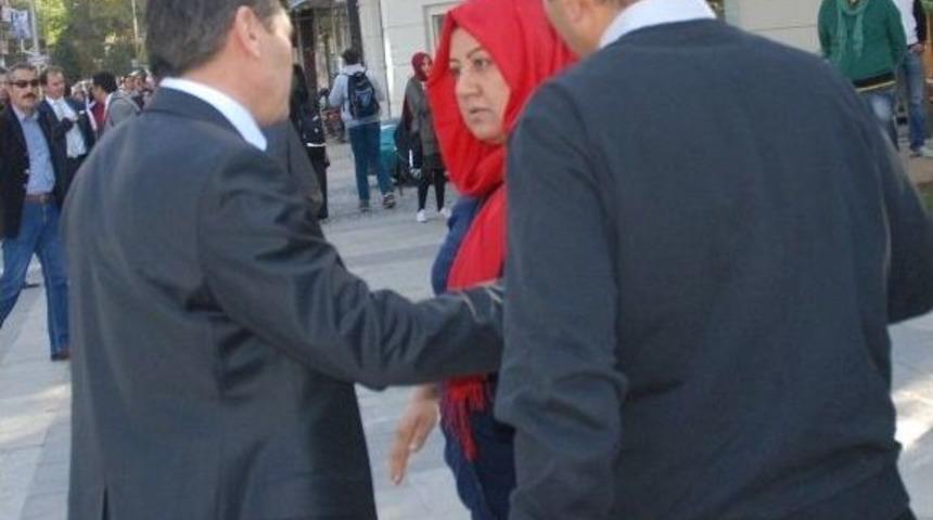 Necdet Adalı&rsquo;yı Anma Eyleminde Gerginlik