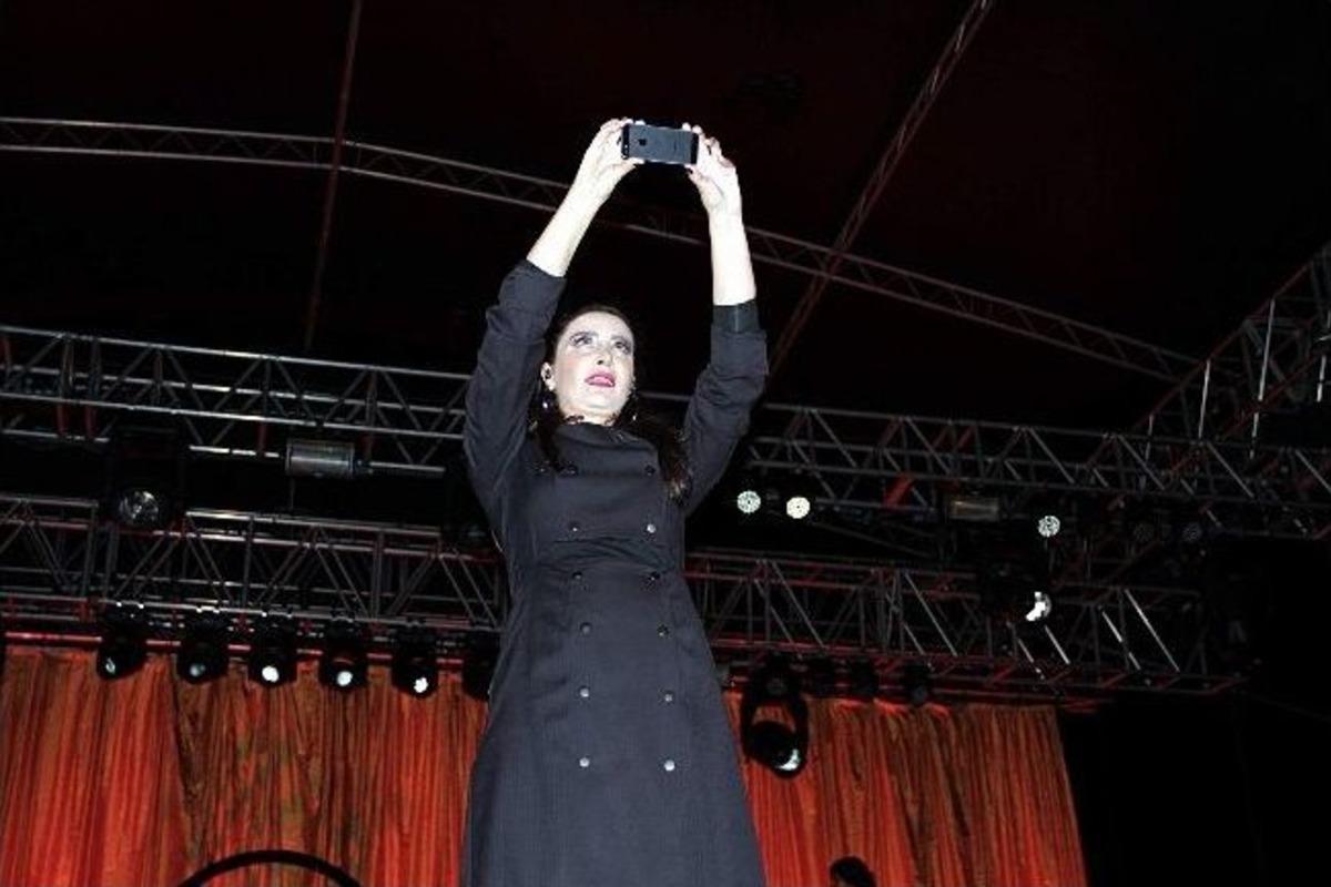 Sıla Ve Model Grubu Samsun&rsquo;da Konser Verdi