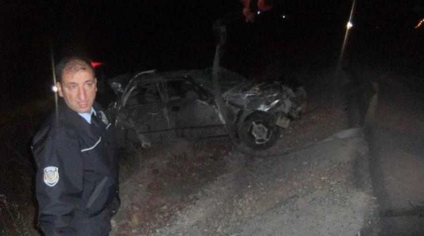 K&uuml;tahya'da Trafik Kazası: 3 Yaralı