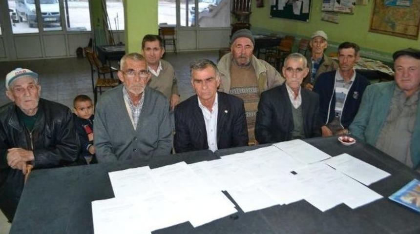 K&ouml;y Halkı İsyanda: &ldquo;camimiz Var, Lojmanımız Var Ama İmamımız Yok&rdquo;