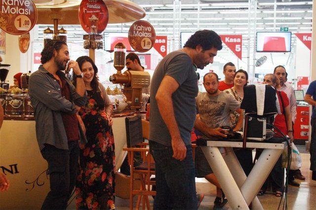  G&ouml;r&uuml;ş G&uuml;n&uuml; Kadınları  Optimum da 2