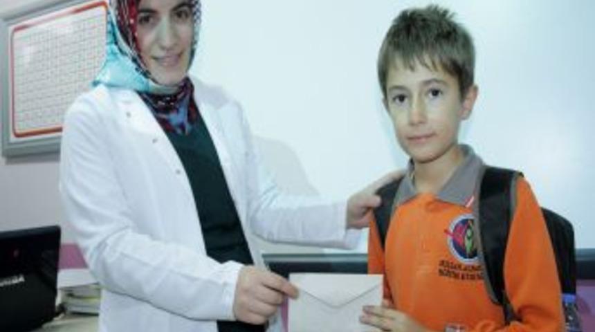 Anasınıfından Itibaren Biriktirdiği Parayı Kurban Kesemeyenler I&ccedil;in Bağışladı