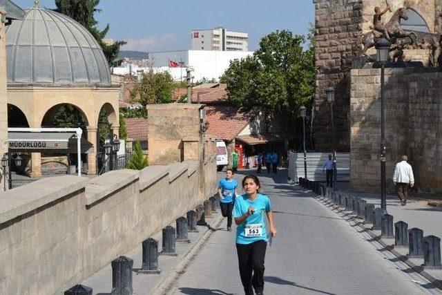 Kültüryolu Oryantiring Yarışlarının On İkincisi Yapıldı