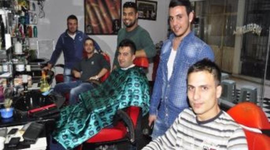 Berberlerde Bayram Mesaisi Başladı