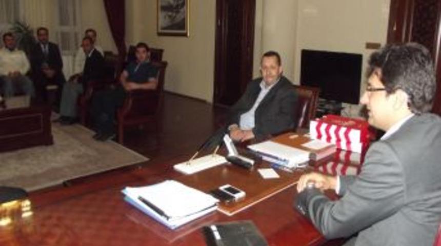 Alanya'dan Erciş'e G&ouml;n&uuml;l K&ouml;pr&uuml;s&uuml;