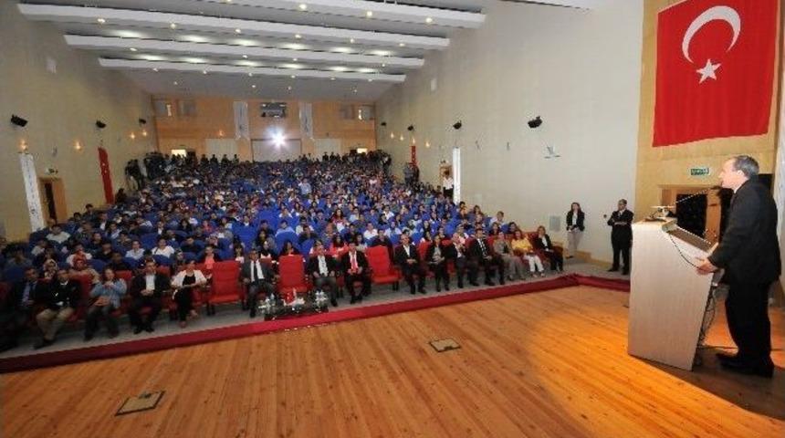 Ok&uuml;'de &ldquo;hoş Geldin Tanışma Ve Oryantasyon&rdquo; Etkinliği