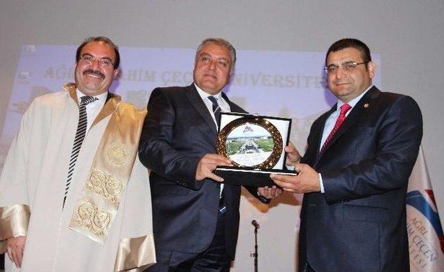 Ağrı İbrahim &Ccedil;e&ccedil;en &Uuml;niversitesi&rsquo;nin Akademik Yıl A&ccedil;ılışı Yapıldı 1