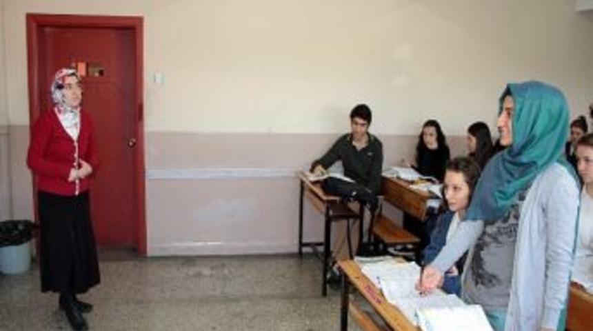 (d&uuml;zeltme) Kamuda Baş&ouml;rt&uuml; Yasağının Kaldırılması