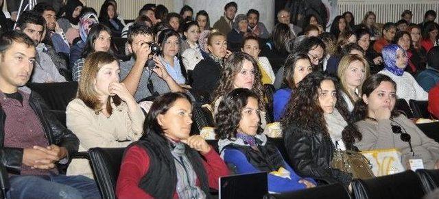 Konya&rsquo;da Ulusal Sanat Ve Tasarım Sempozyumu 3