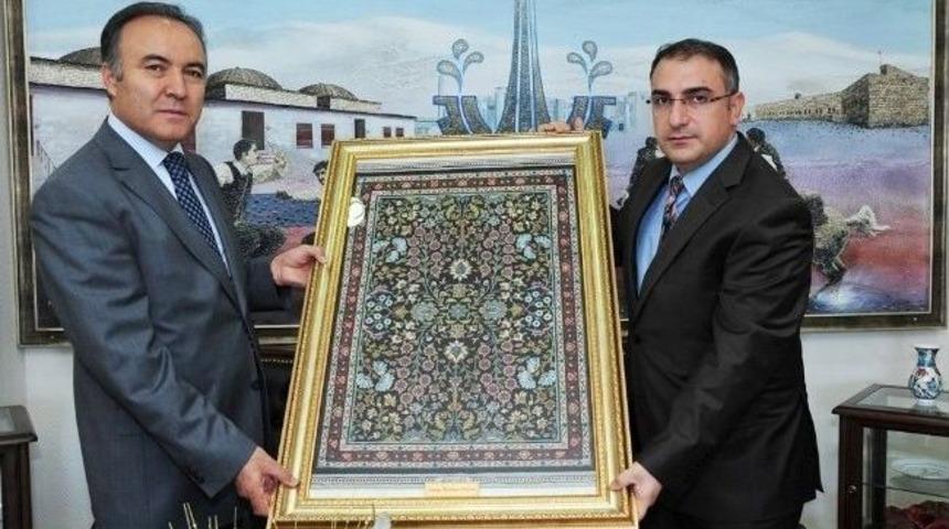 Başkan Cengiz&rsquo;den Vali Altıparmak&rsquo;a Kentsel D&ouml;n&uuml;ş&uuml;m Brifingi&hellip;