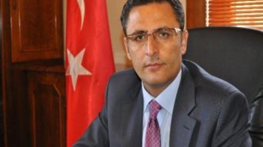 Vakıftan &Ouml;ks&uuml;z Ve Yetim &Ccedil;ocuklara Kurban Hediyesi
