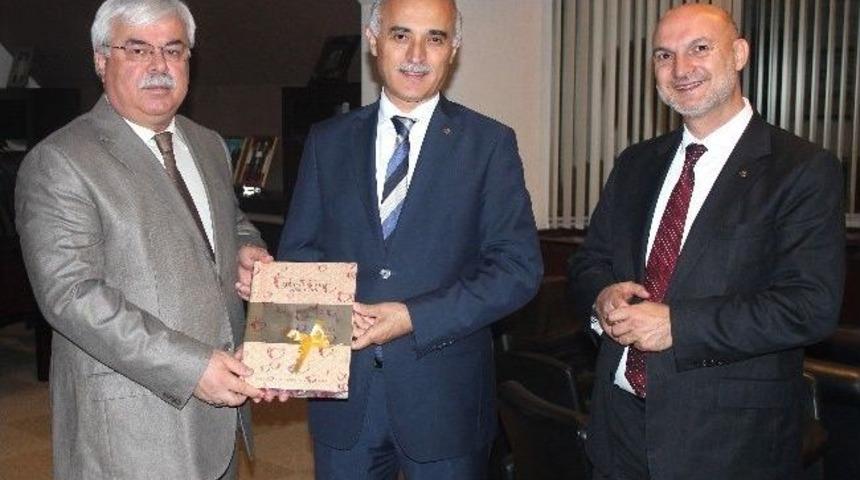M&uuml;siad Başkanı&rsquo;ndan Kombassan&rsquo;a Teşekk&uuml;r Ziyareti