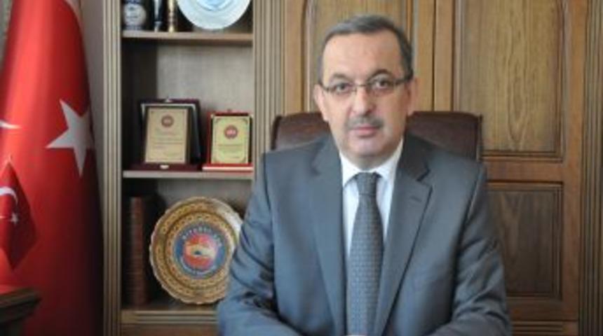 Bayraktutar: Kurban Bayramı'nı Beş Yıldızlı Otellerde Esarete &Ccedil;evirmeyin