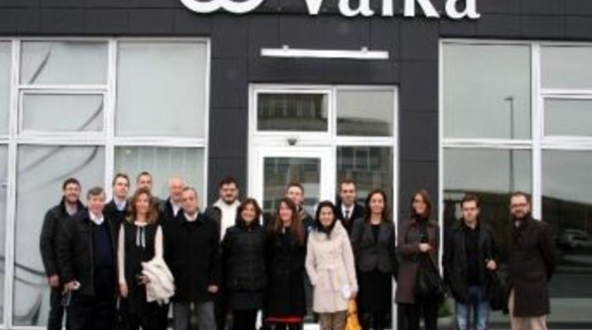 İneg&ouml;l Mobilyasının Yurt Dışı Atağı