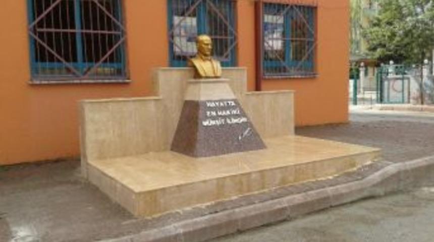 İzmit Belediyesi'nden 75. Yıla Atat&uuml;rk Kaidesi