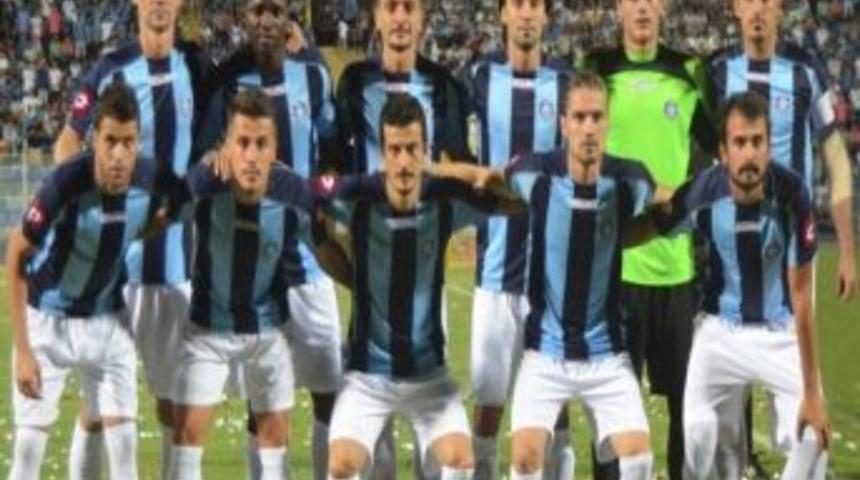 Vali Coş&rsquo;tan, Adana Demirspor Ve Amat&ouml;r Spor Kul&uuml;plerine 315 Bin Tl Yardım