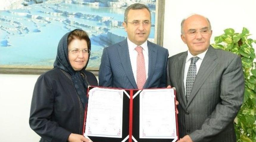 Hayırsever İş Adamı Eşi Adına Okul Yaptıracak