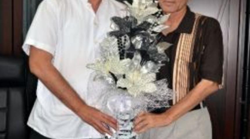 Gazeteci Arasan&rsquo;dan Teşekk&uuml;r Ziyareti