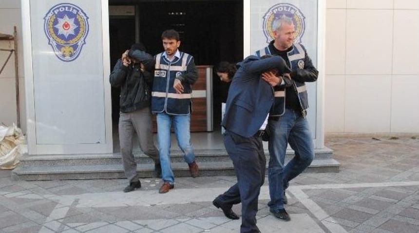 Sinyal Kırıcı Kullanarak Tır &Ccedil;alan D&ouml;rt Kişi Tutuklandı