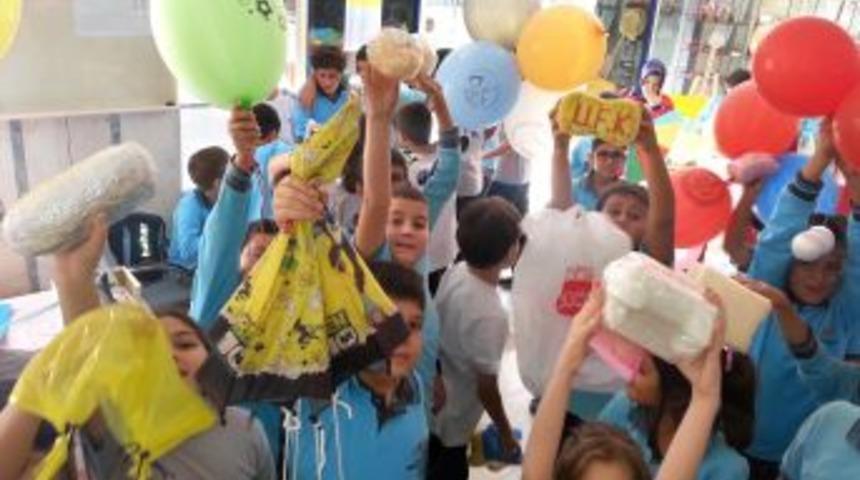 5. Kattan Atılan Yumurtaları Kırmadan Yere Indirdiler, &Ouml;d&uuml;l&uuml; Aldılar