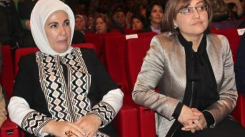 Bakan Şahin: Enerji Hanım Projesi D&uuml;nyanın Huzuru I&ccedil;in &Ccedil;ok &Ouml;nemli