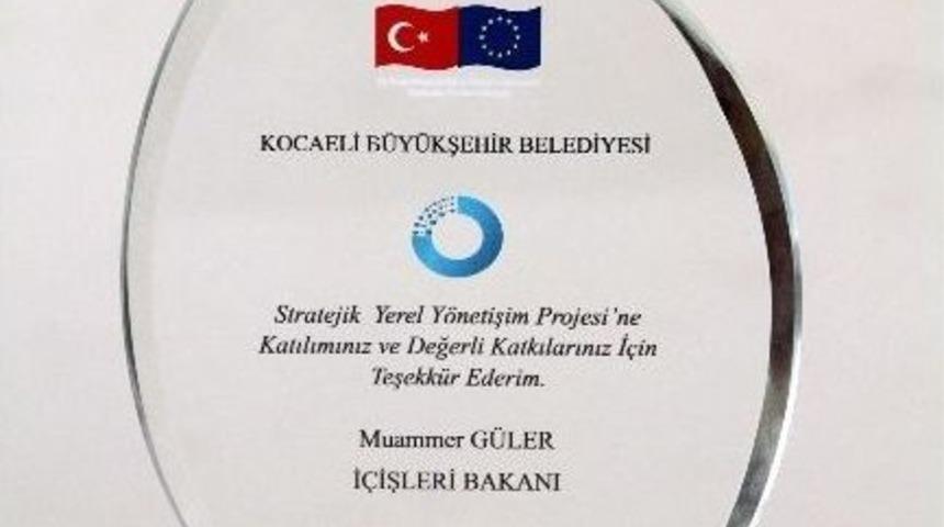 Kocaeli B&uuml;y&uuml;kşehir Belediyesi 'iyi Y&ouml;netişim Bildirgesi'ni İmzaladı