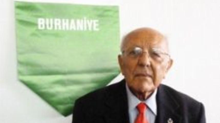 Burhaniye&rsquo;de, H&uuml;rriyet Gazetesi&rsquo;nden &Ccedil;evreye Katkı