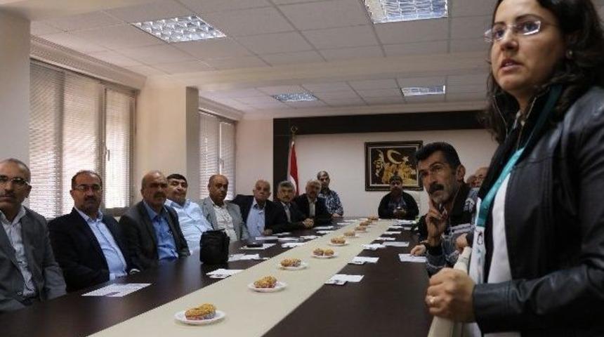 D&ouml;rtyol'da Muhtar Ve Nikah Memurlarına Talasemi Eğitimi