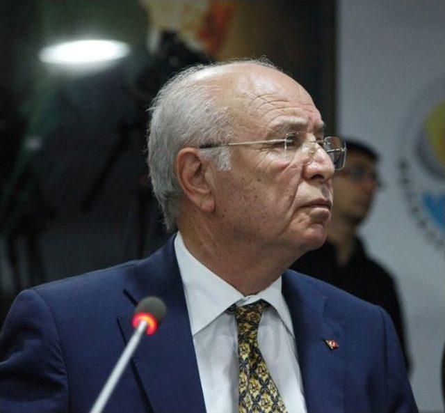 Gen&ccedil;lik Merkezi&rsquo;ne Meclisten Ret 3