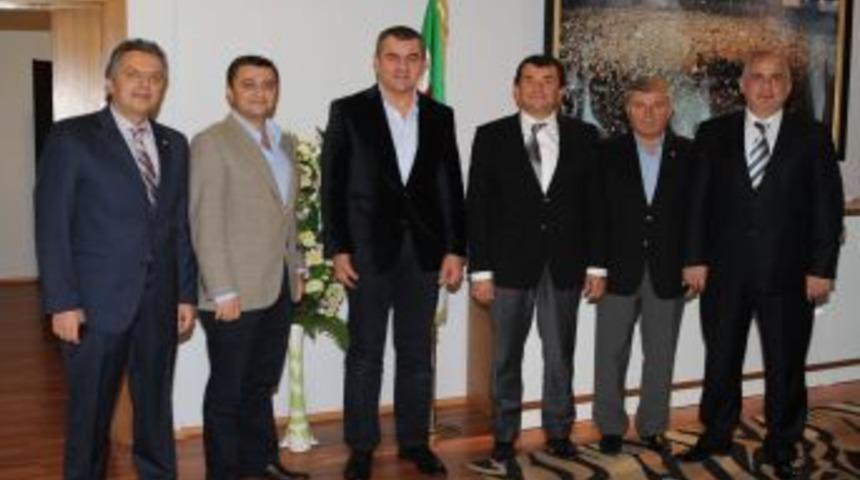 İşadamları Bursaspor'u Ziyaret Etti