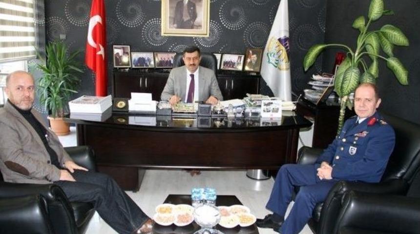 Tuğgeneral Uz&rsquo;dan Osmancık Belediyesi'ne Ziyaret