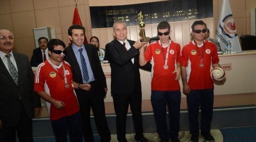 Denizlili G&ouml;rme Engelliler 2. Lig'de