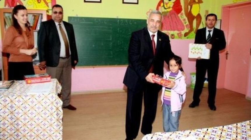 Belediye Başkanı Isıkan&rsquo;dan Eğitime Destek