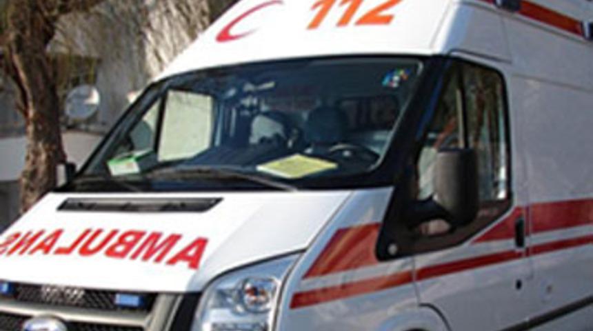 Cezaevi m&uuml;d&uuml;r&uuml;ne sopalı saldırı