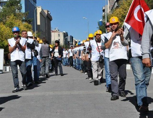 Özelleştirme Karşıtı İşçiler Uşak’a Geldi