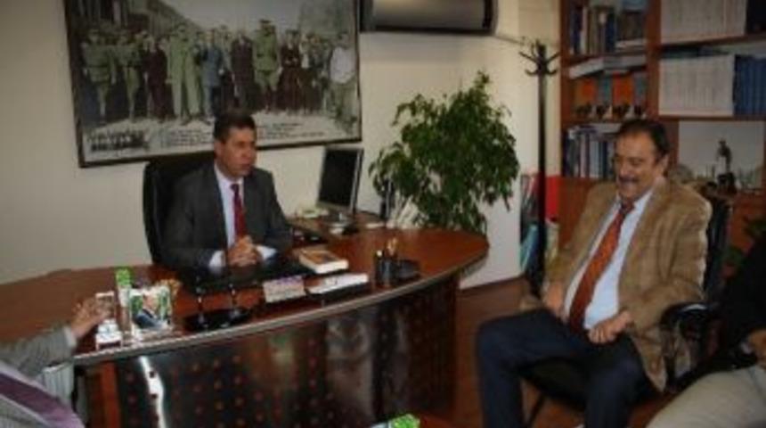 Borsa Başkanı Kula'dan Ak Parti'ye Ziyaret