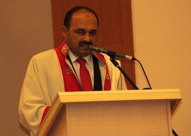 Kastamonu Valisi Erdoğan Bektaş; 2