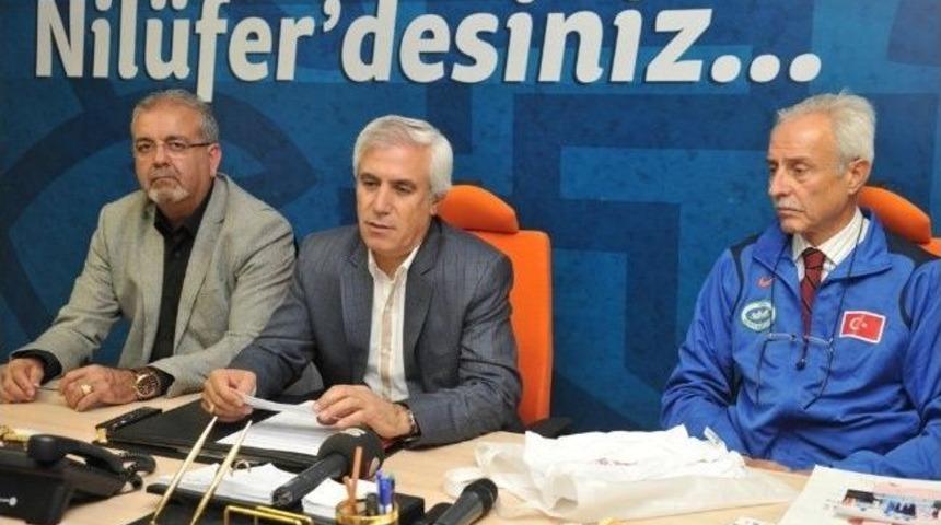 67 Yaşında D&uuml;nya Şampiyonluğuna Koşacak