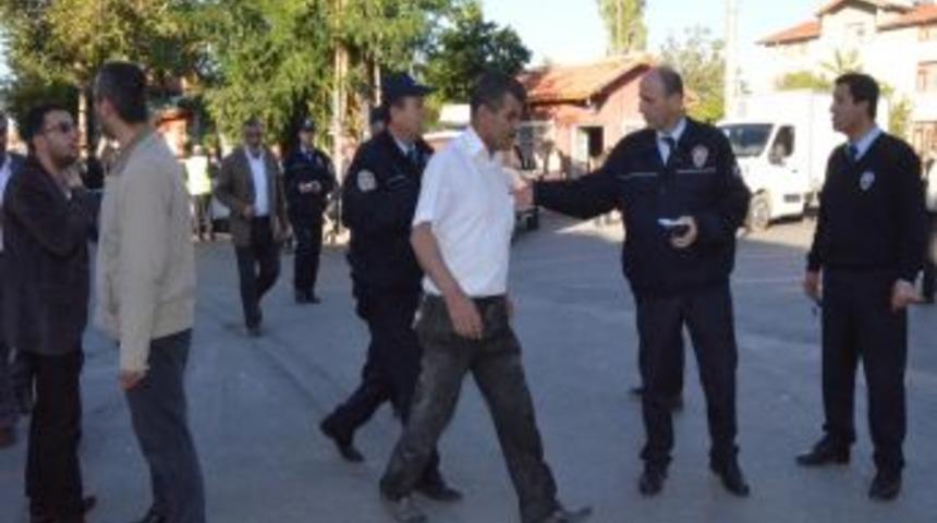 &Ouml;ğrenci Servisi Kaza Yaptı: 1 &Ouml;l&uuml;, 19 Yaralı