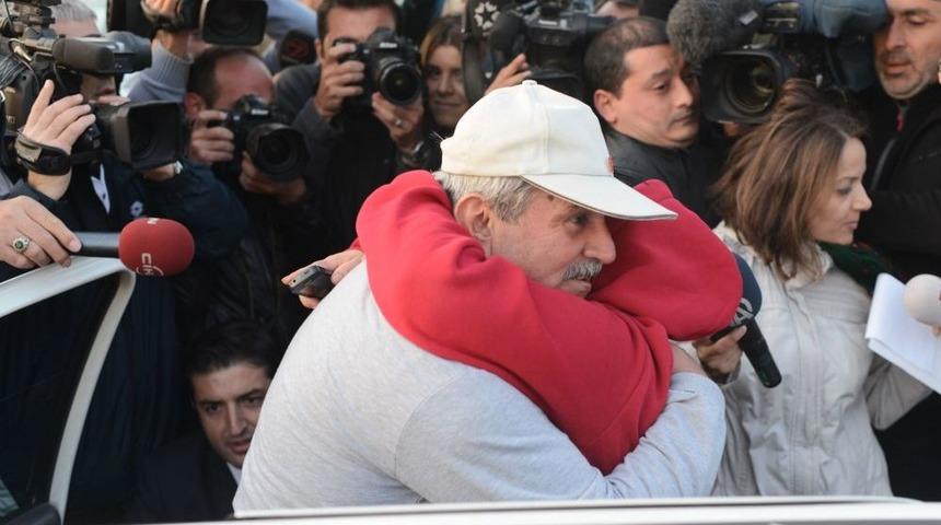 Balyoz Davası'nda Tahliye Olan Sanıklar Cezaevinden &Ccedil;ıkmaya Başladı