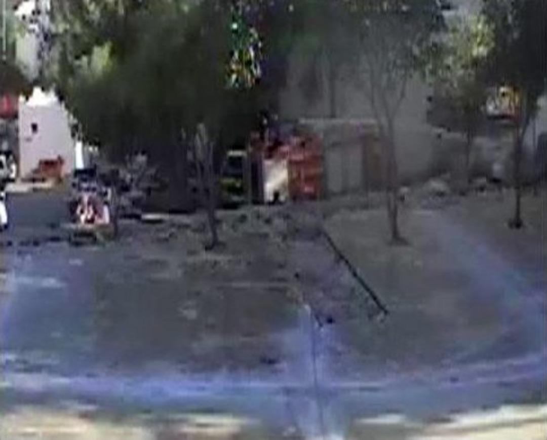 Otomobil 5 Dakkikada K&uuml;le D&ouml;nd&uuml;