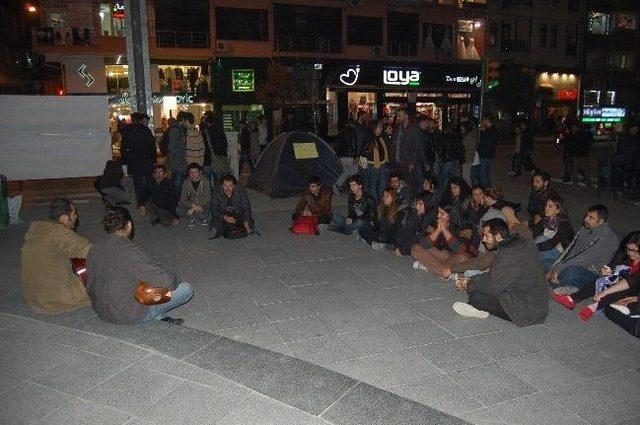 Eskişehir’de Van Depremzedeleri İçin Eylem