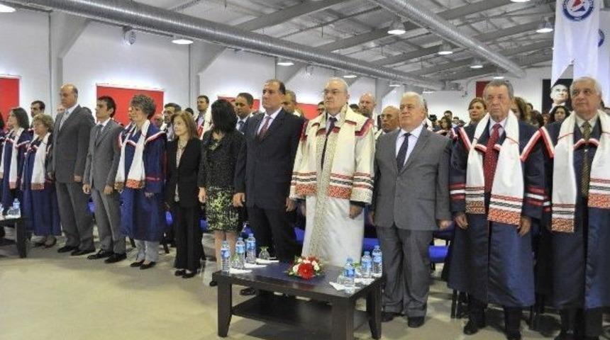 İzmir &Uuml;niversitesi Arge Merkezi Projelerin Referans Noktası Olacak