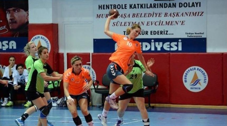 Paşa&rsquo;nın Melekleri İzmir&rsquo;den Mutlu D&ouml;nd&uuml;