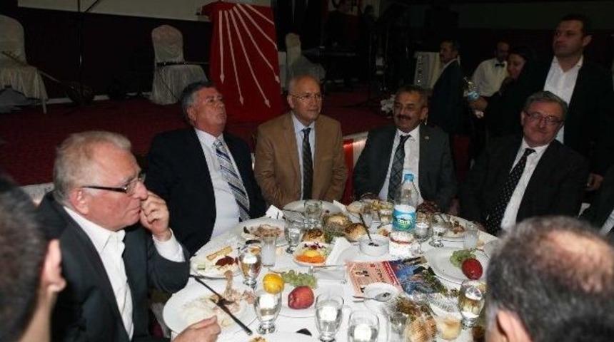 Chp Yenimahalle&rsquo;den Dayanışma Yemeği