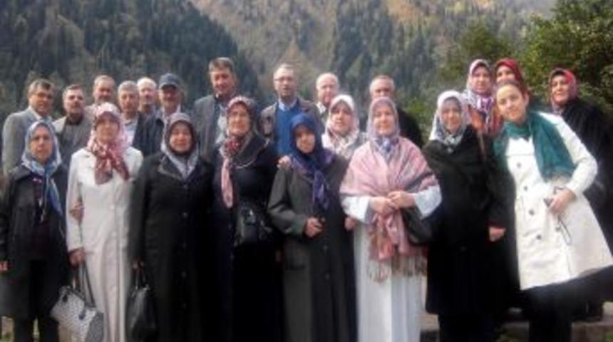 Edirneli &Ccedil;ift&ccedil;iler Karadeniz Ve Doğu B&ouml;lgesini Gezdi